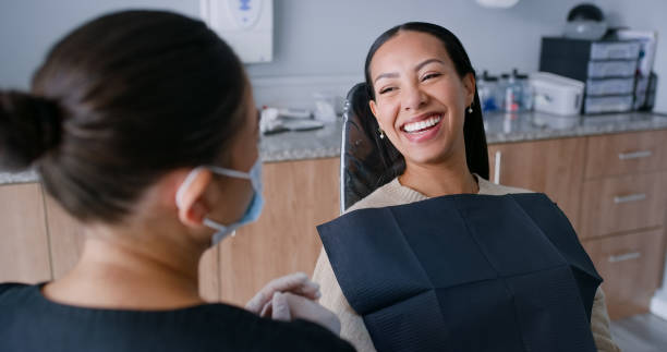 Best Tooth Extraction  in Richmond West, FL